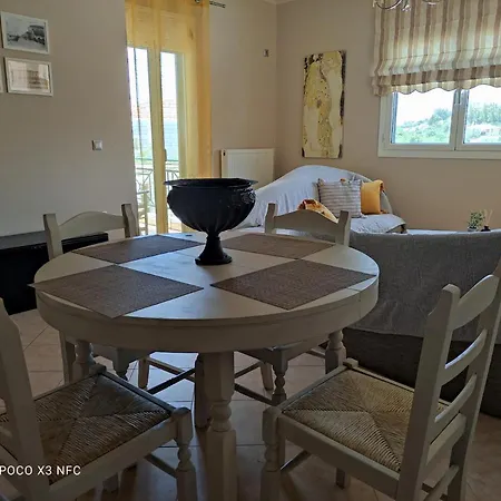 Eliza Apartament Lixouri
